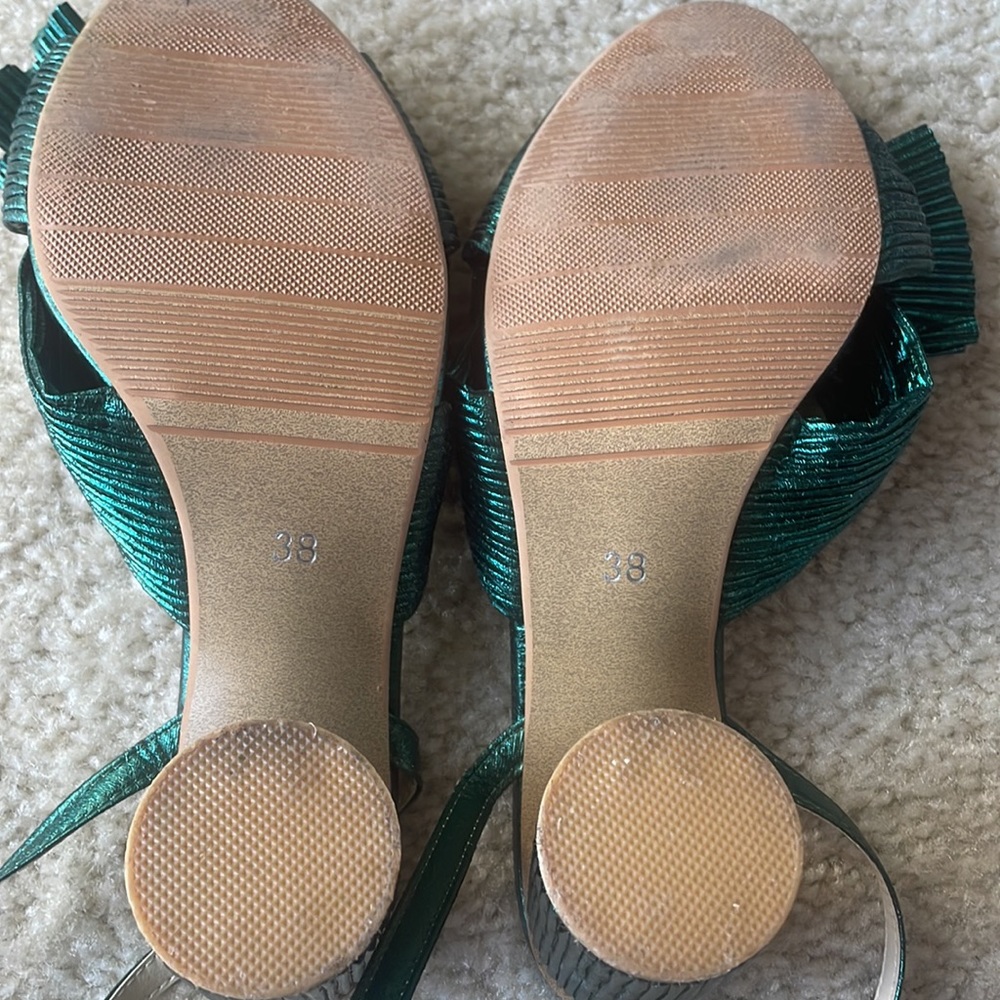 Green sandals - Picture 4 of 12